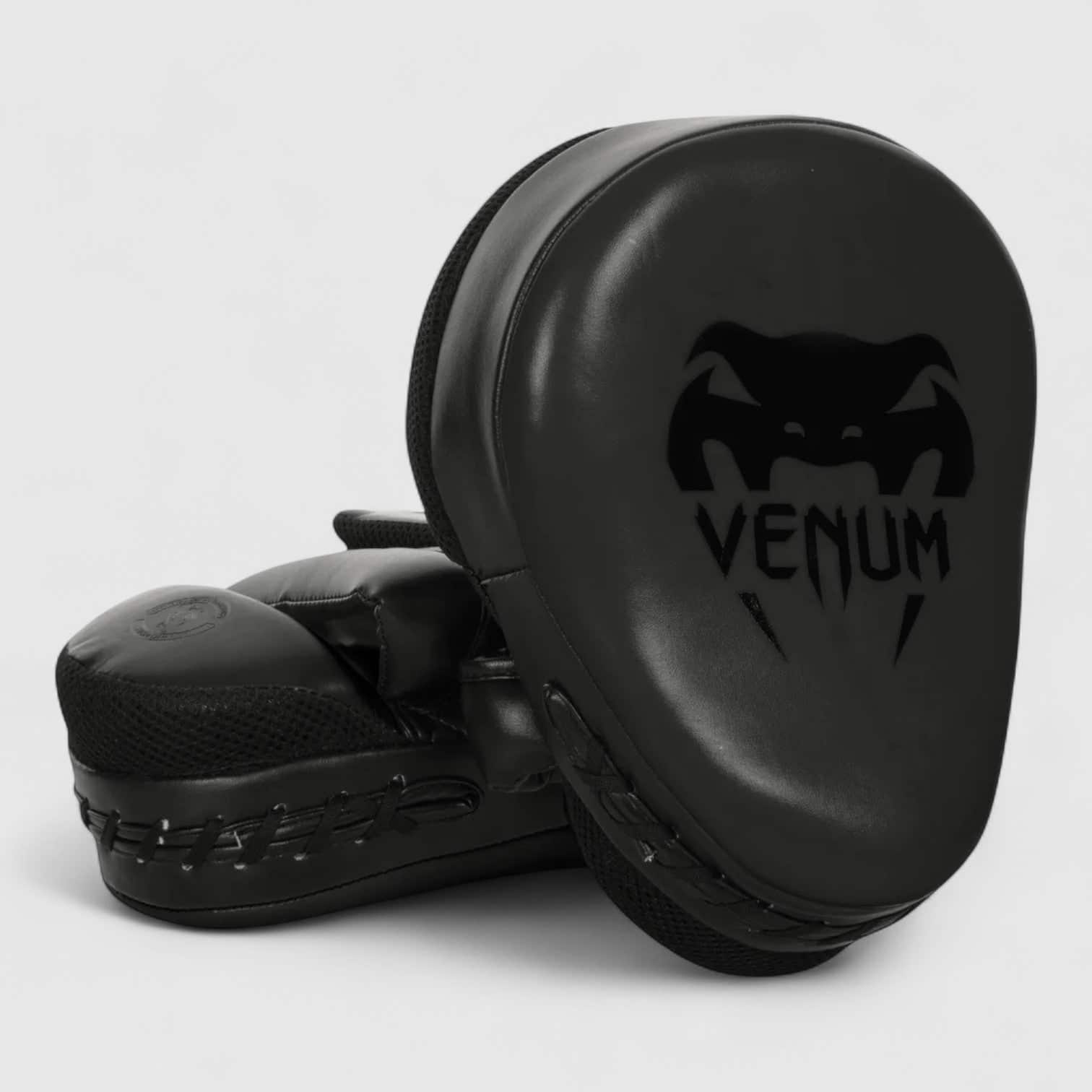 VENUM Light Focus mitts slagputer - Par - Svart